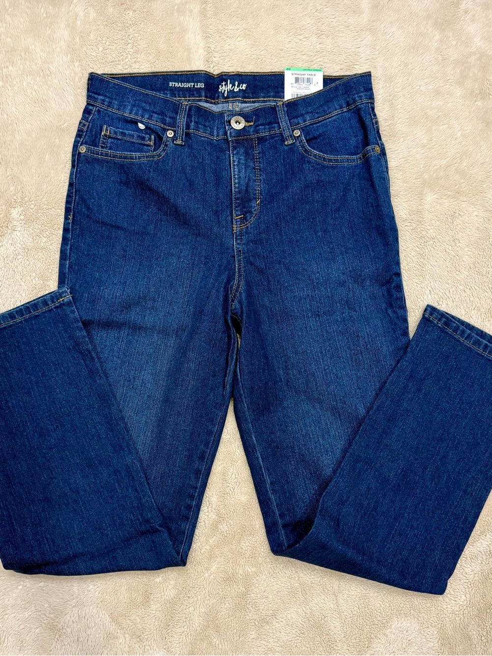 Style & Co Straight Leg Woman’s Size 8 Petite Jeans NWT